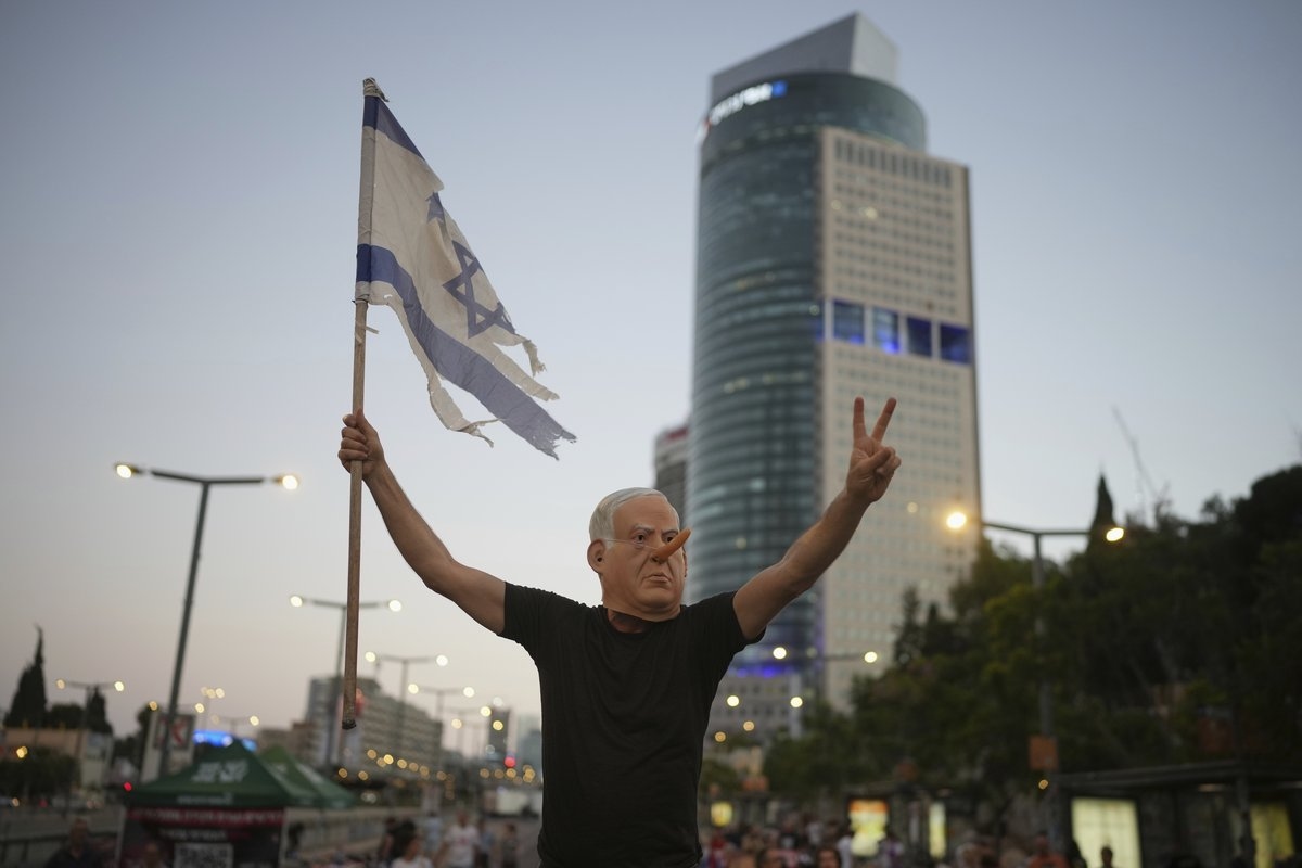 Israel Will Send Ceasefire Negotiating Team to Qatar a Day before Trump and Netanyahu Meet
