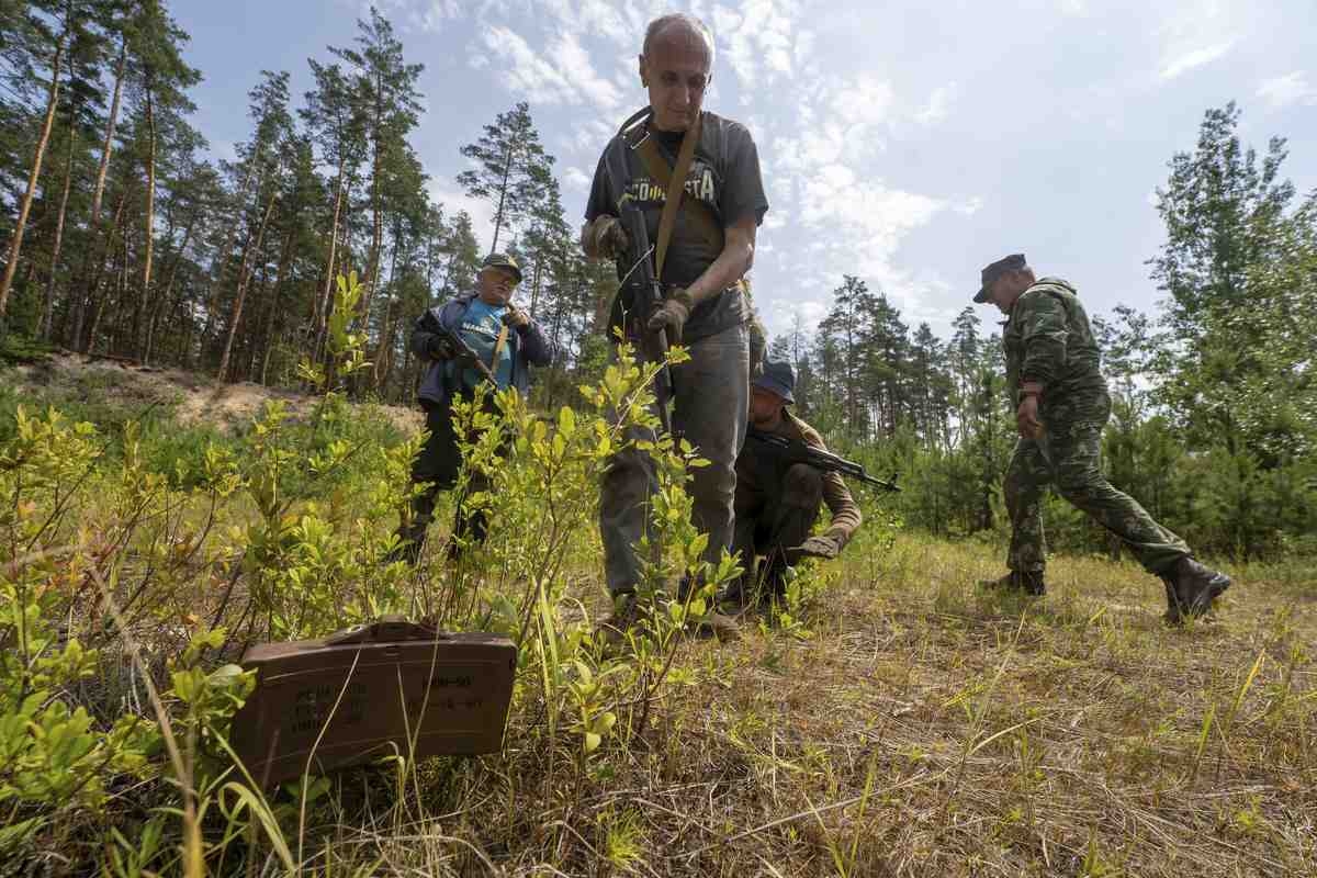 Ukraine's Security Agency Says It Killed Russian Agents Suspected of Gunning down Its Officer