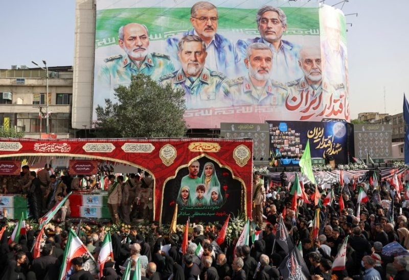 إيران تشيّع قادة وعلماء نوويين قُتِلوا في الحرب مع "إسرائيل"
