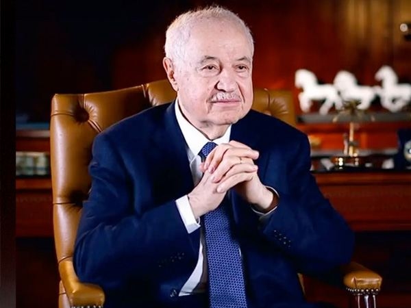 وزير المالية السوري يقرر إيقاف تجديد ترخيص شركة أبو غزالة وشركاه