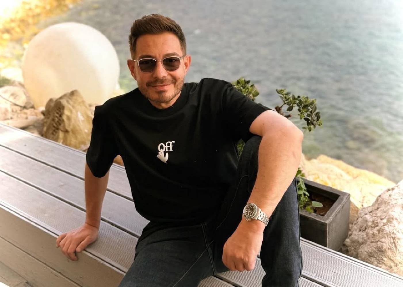 أحمد زاهر يعلّق على فوزه بجائزة "نجم العام"