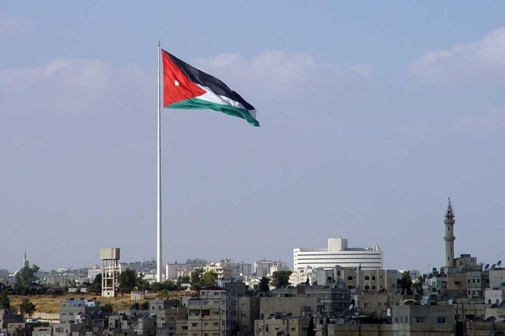 الاردن.. المديونية تخنق الاقتصاد وفوائد الدين توازي نفقات ثماني وزارات! #عاجل