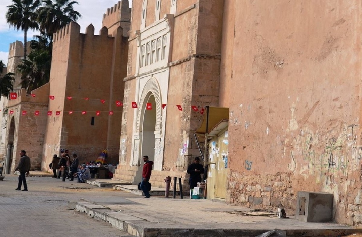 صفاقس : ابواب المدينة العتيقة تختفي وراء مظاهر التسيّب والاهمال
