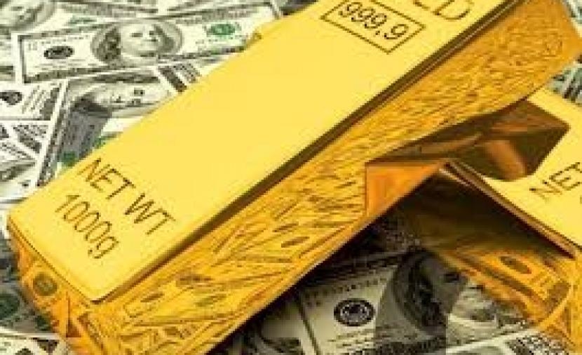 الذهب يرتفع من أدنى مستوى له في شهر وسط تراجع الدولار