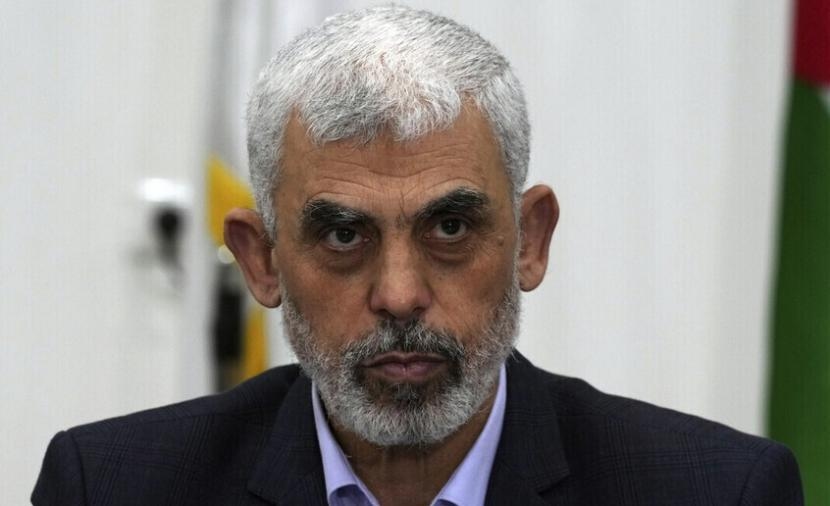 "ماذا قال السنوار؟".. باحث مصري يكشف "سببا صادما" لتوقيت تنفيذ عملية "طوفان الأقصى"