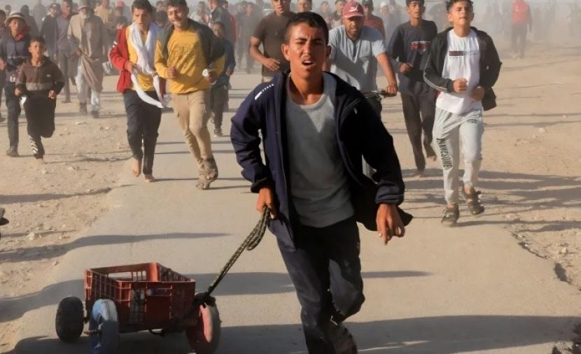 تحت غطاء المساعدات الإنسانية.. خطة أمريكية لتهجير الفلسطينيين من غزة
