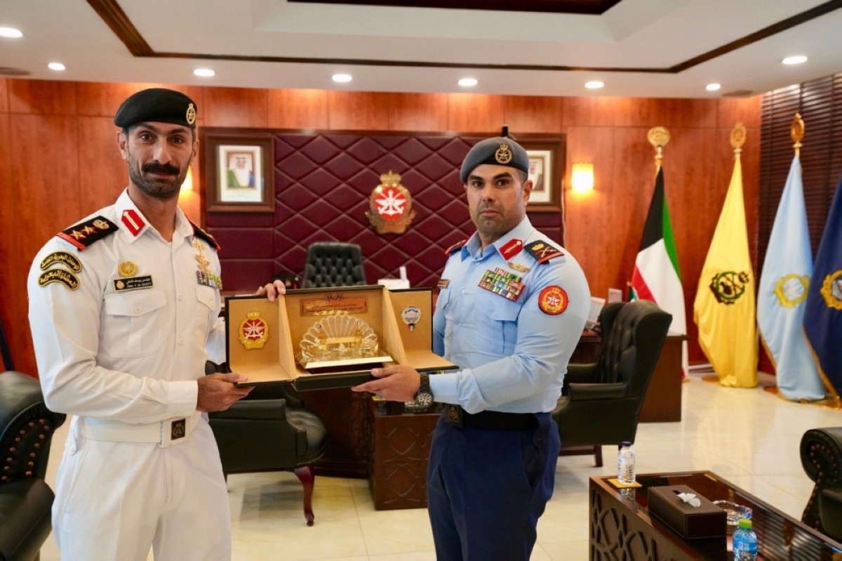 Naval officer honored for Guinness World Record