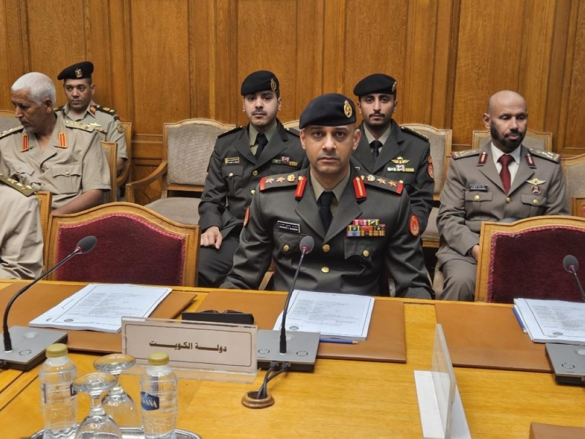 Arab armed forces symposium focuses on security and ties