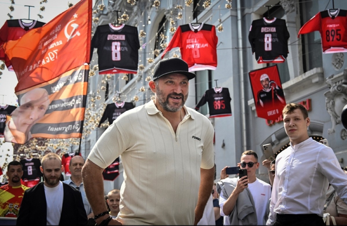 NHL legend Ovechkin calls for Russia's return to world sports
