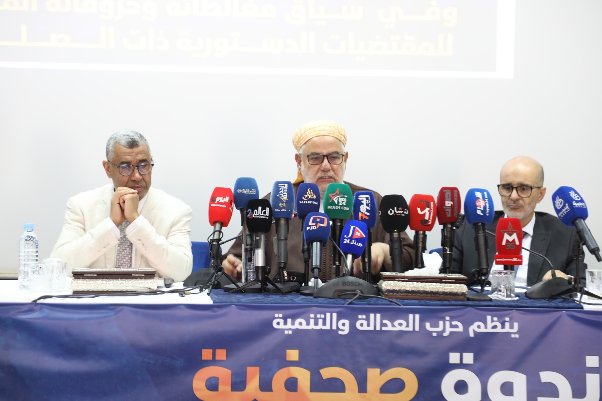 بنكيران: أخنوش ليس له حس اجتماعي ويراهن على الريع وحماية الفاسدين للنجاح في الانتخابات
