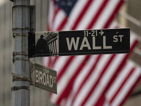 US stocks dip from record highs with Trump tax bill in focus