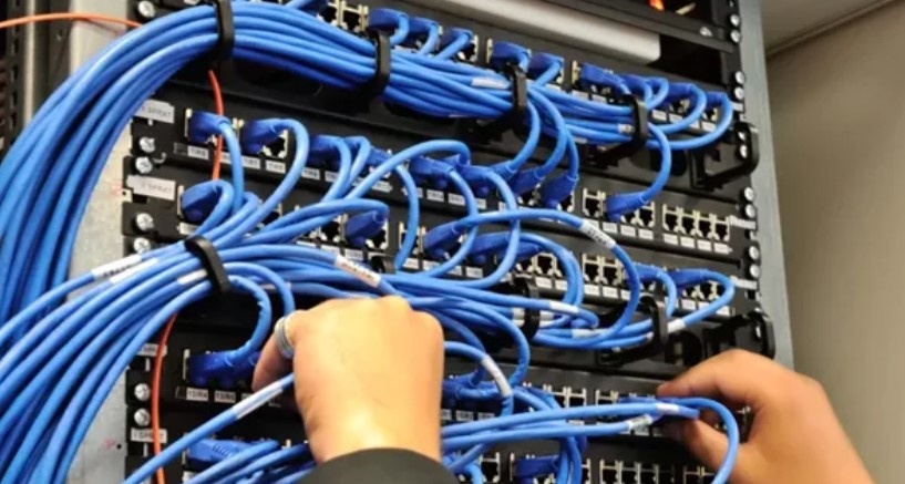 عودة الخدمة في محيط سنترال رمسيس بنسبة 90%