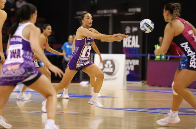 Spirited Stars Show Fight To Finish Season: Steel Defeated The Go Media Stars 61-55 In Invercargill