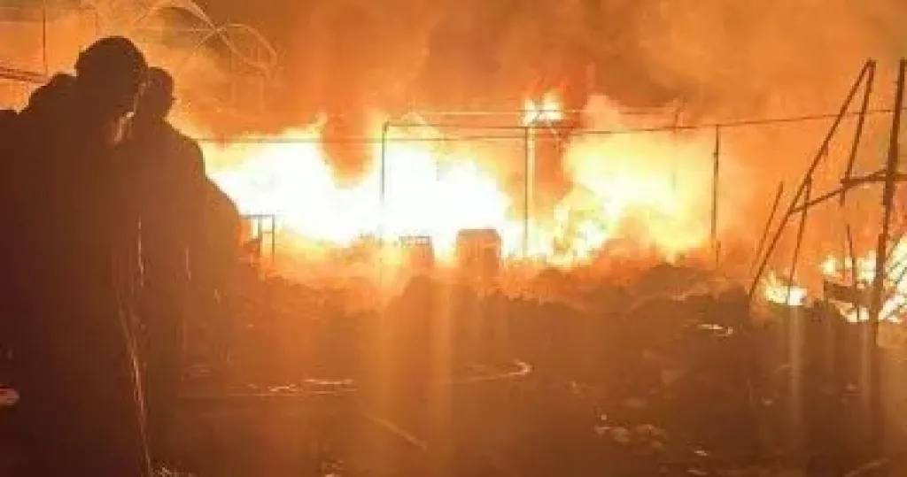 استشهاد 11 فلسطينيا فى قصف الاحتلال الإسرائيلى لخيام نازحين غربى مدينة غزة
