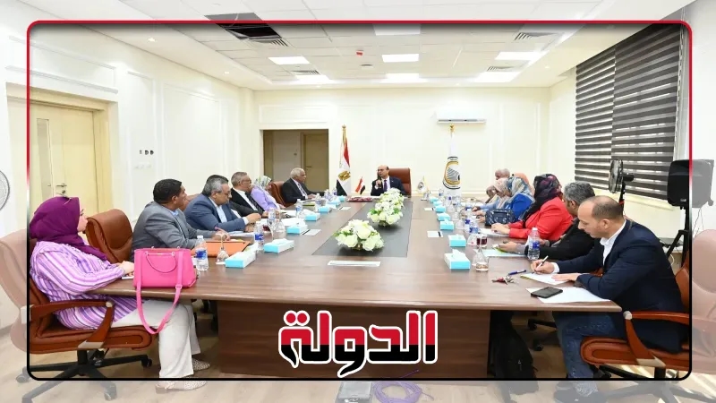 الدكتور المنشاوي يترأس الاجتماع الحادي عشر للمجلس الأكاديمي لجامعة