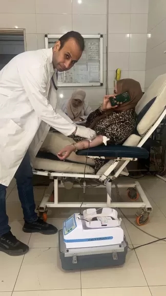 بالتزامن مع انطلاق ' تبرعك بالدم حياة ' ..تجميع مايزيد عن 150 قربة دم خلال الساعات الأولى للحملة