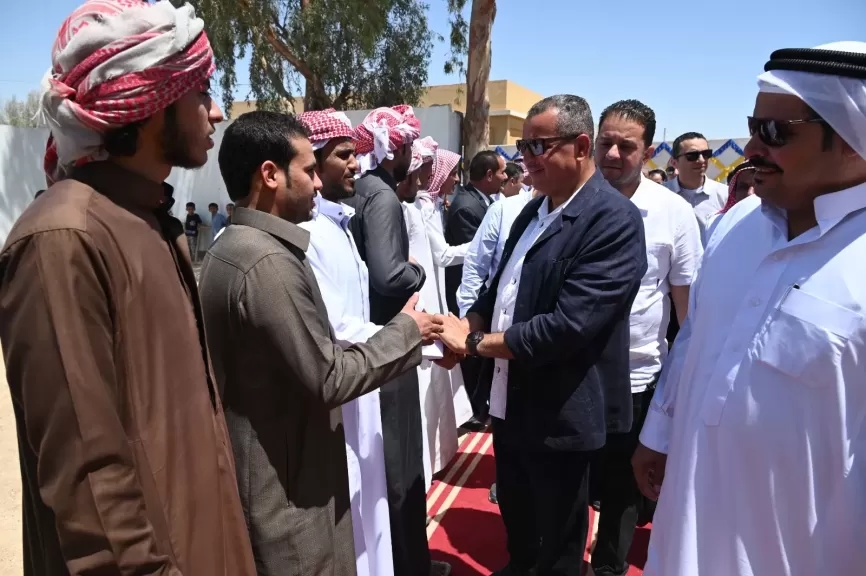 محافظ جنوب سيناء يؤكد أهمية الإلتزام بالقانون وتقنين الأوضاع والإستفادة من قانون التصالح