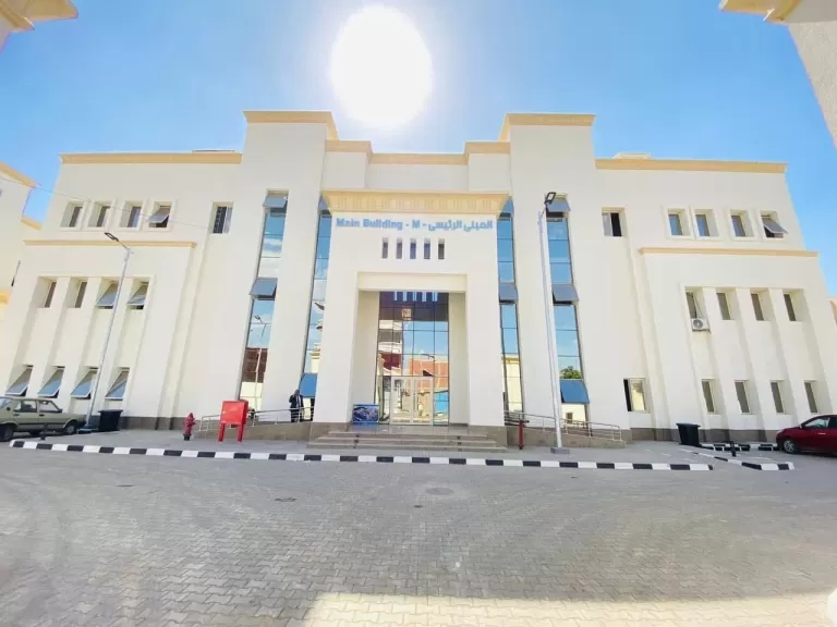 جامعة سمنود التكنولوجية تطلق مبادرة 'كُن مستعدًا' لتنمية مهارات الطلاب وتأهيلهم لسوق العمل