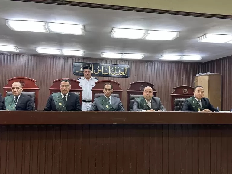 تهمة حيازة سلاح دون ترخيص تقود ميكانيكى للسجن المشدد 10 سنوات بشبرا الخيمة