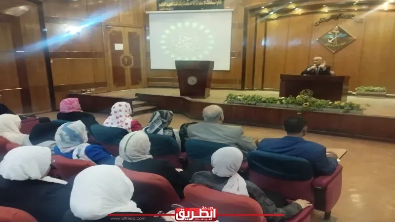 الشباب والرياضة تنفذ الدورة التدريبية رقم ١١٥ في ( الاستراتيجية والأمن القومي)