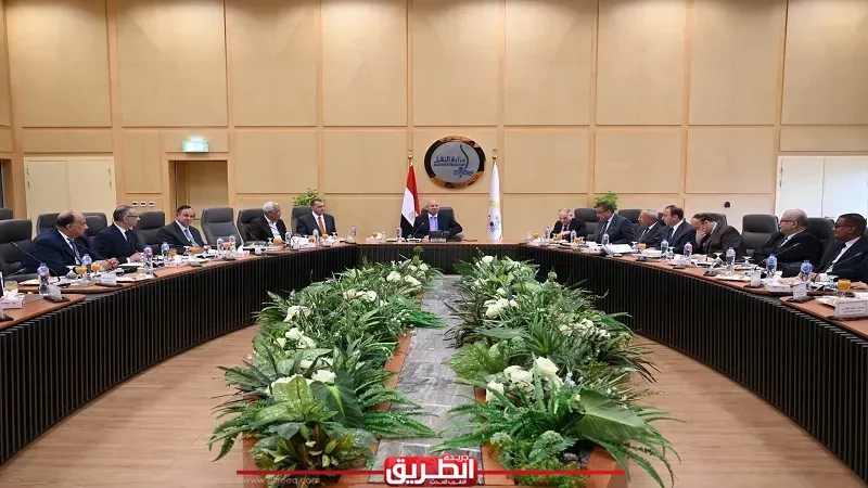 كامل الوزير: 14.8 مليار جنيه أرباح مستهدفة لـ«القابضة للنقل» في 2026