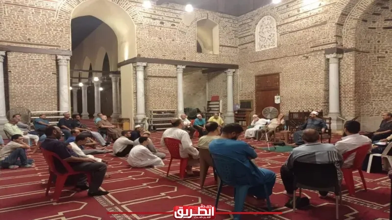 وزارة الأوقاف تعقد أكثر من (2963) ندوة علمية بعنوان: 'باب ما يقولُ في المسجد وفضل نية الاعتكاف وتحية المسجد' ضمن البرنامج الدعوي 'مجالس الذاكرين'