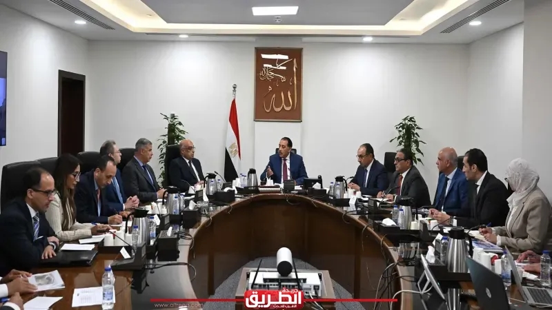 رئيس الوزراء يتابع آليات الاستغلال الأمثل لمبنى قصر القطن بمحافظة الإسكندرية