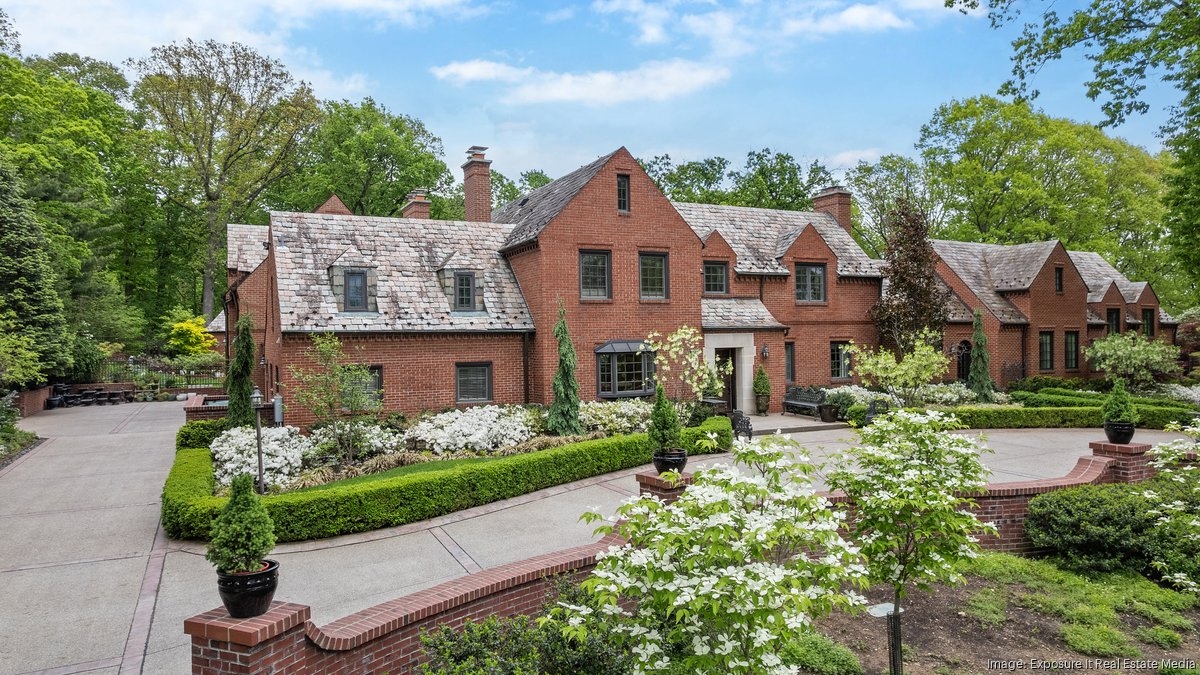 Upper St. Clair estate with Tudor-style manor listed for $2.7M (photos)