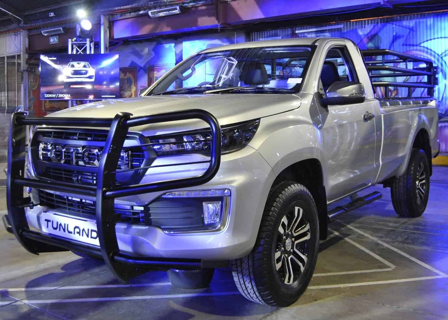Foton Tunland G7 single cab now available with four-wheel-drive