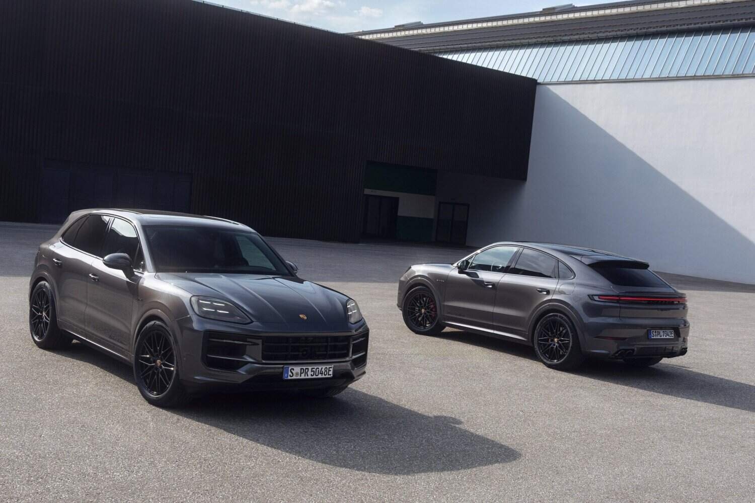 Porsche Cayenne Black Edition models added to SUV line-up