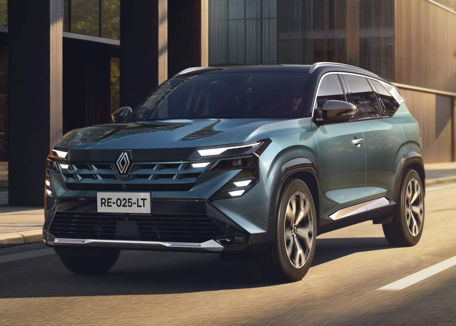 Renault Boreal revealed as dramatically restyled Dacia Bigster