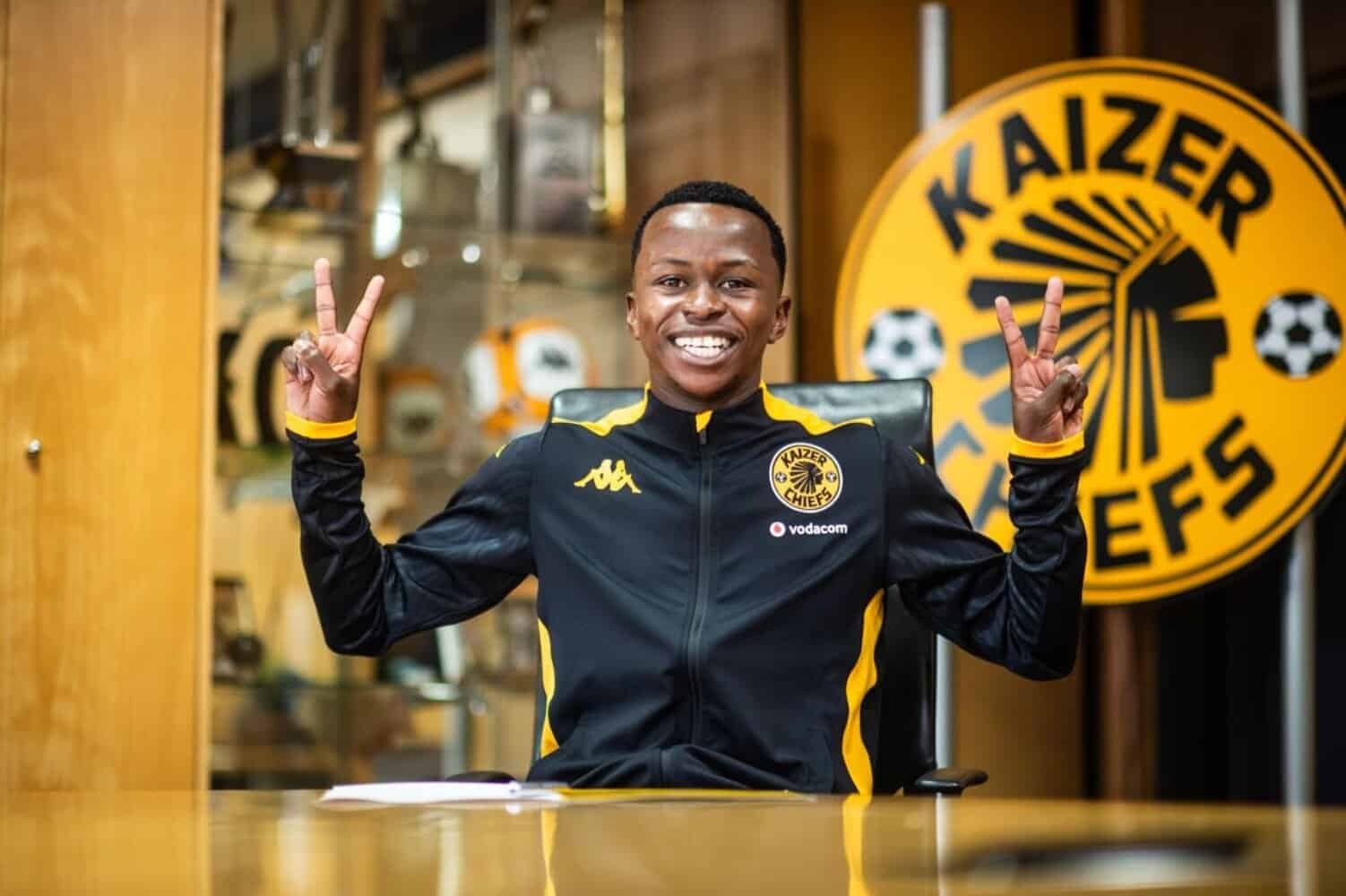 Kaizer Chiefs unveil sixth signing ahead of new season
