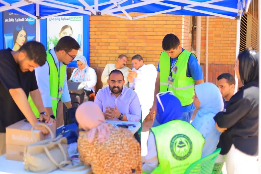الشعب الجمهوري بالإسكندرية يشارك في الحمله القوميه 'تبرعك بالدم حياة'