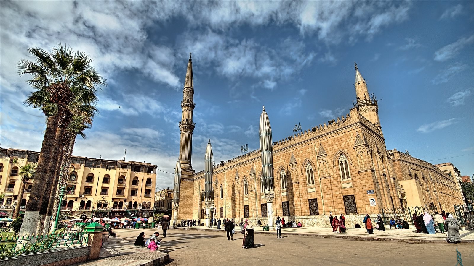 غلق مؤقت لضريح الإمام الحسين يوم عاشوراء للصيانة