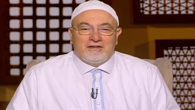 من كرم الله علينا.. خالد الجندي: فضل صيام يوم عاشوراء يكفر سنة كاملة