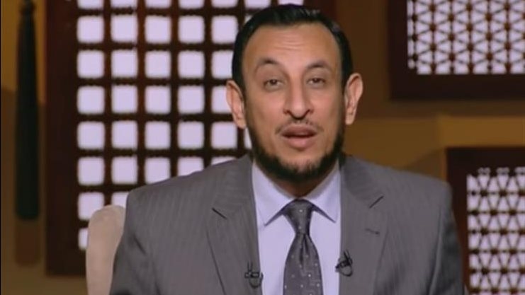 رمضان عبدالمعز: النبي غرس العقيدة في سنوات مكة.. والتشريعات نزلت بالمدينة