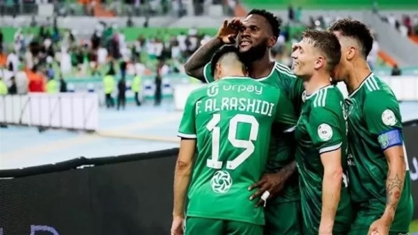 نجم الأهلي السعودي مطلوب في الدوري الإيطالي