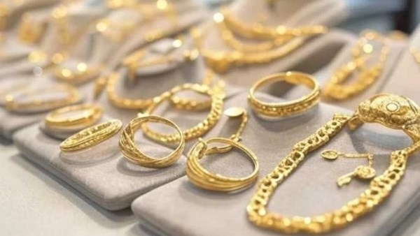 200 جنيه دفعة واحدة.. مفاجأة في سعر الذهب اليوم السبت