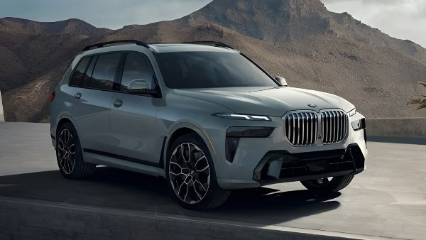 أسعار ومواصفات BMW X7 موديل 2025 في السعودية.. صور