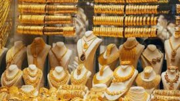 تراجع أسعار الذهب في مصر اليوم.. وعيار 21 مفاجأة