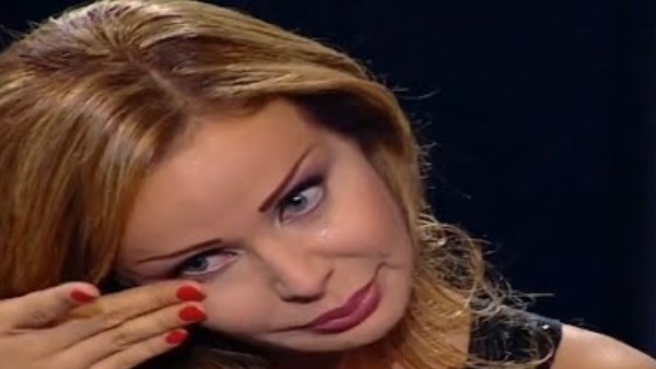 رولا سعد تنهار على الهواء بسبب طوني خليفة.. شاهد