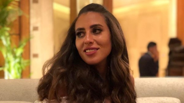 منة القيعي تعلق على أزمة شيرين عبد الوهاب وأنغام