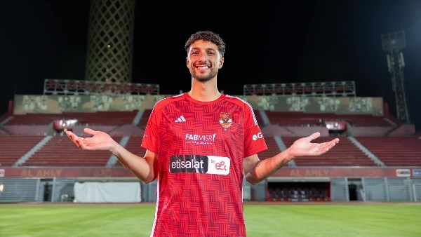 شروط الأهلي لبيع وسام أبو علي والنادي يفاوض البديل.. خاص