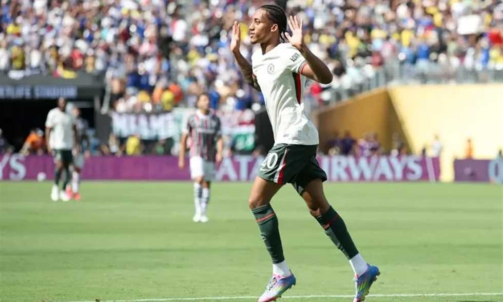 جواو بيدرو: أعتذر لـ فلومينينسي ولكني لاعبا محترفا.. وعلينا التفكير في النهائي