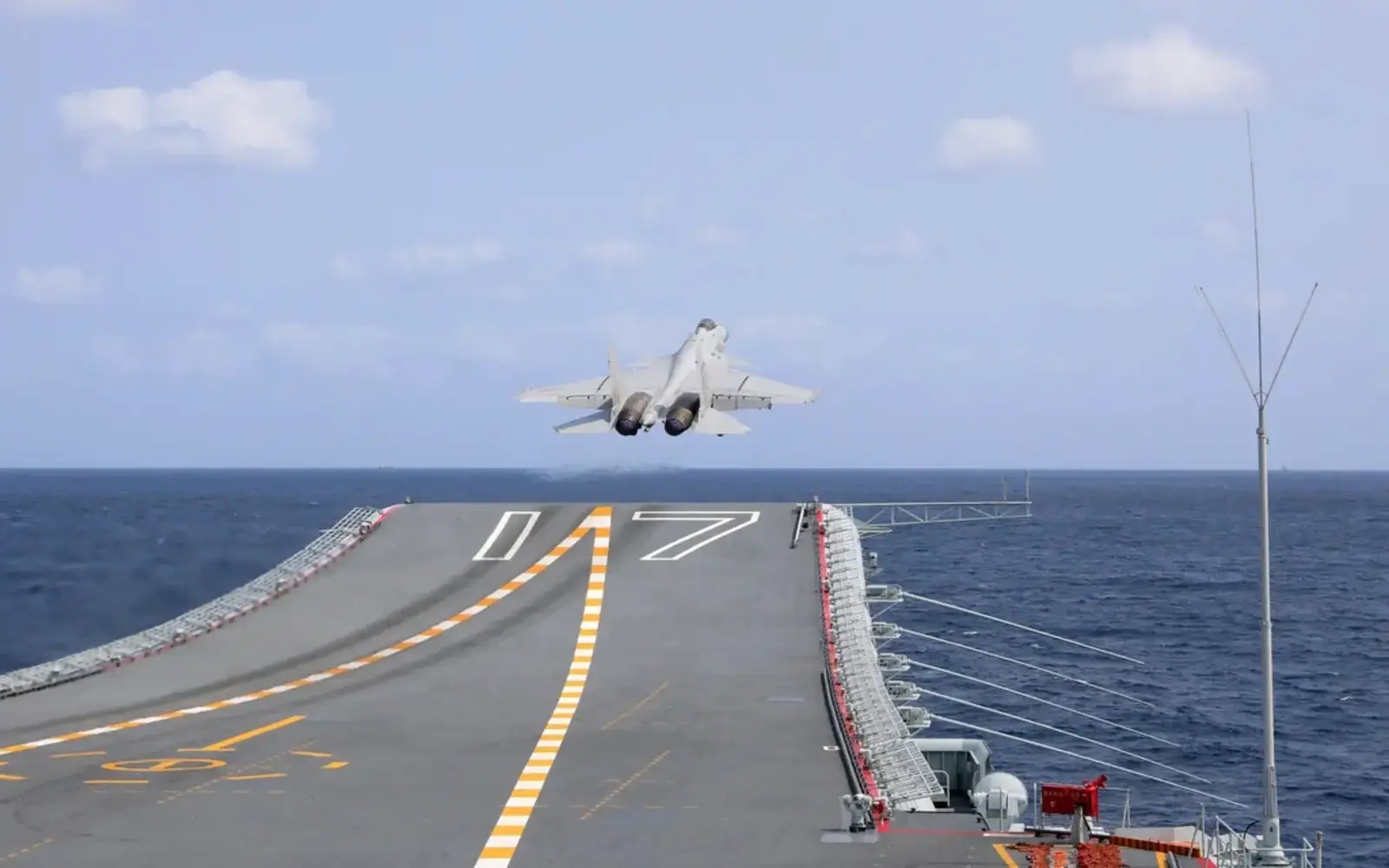 Chinese fighter jets flew unusually close to Japanese patrol planes