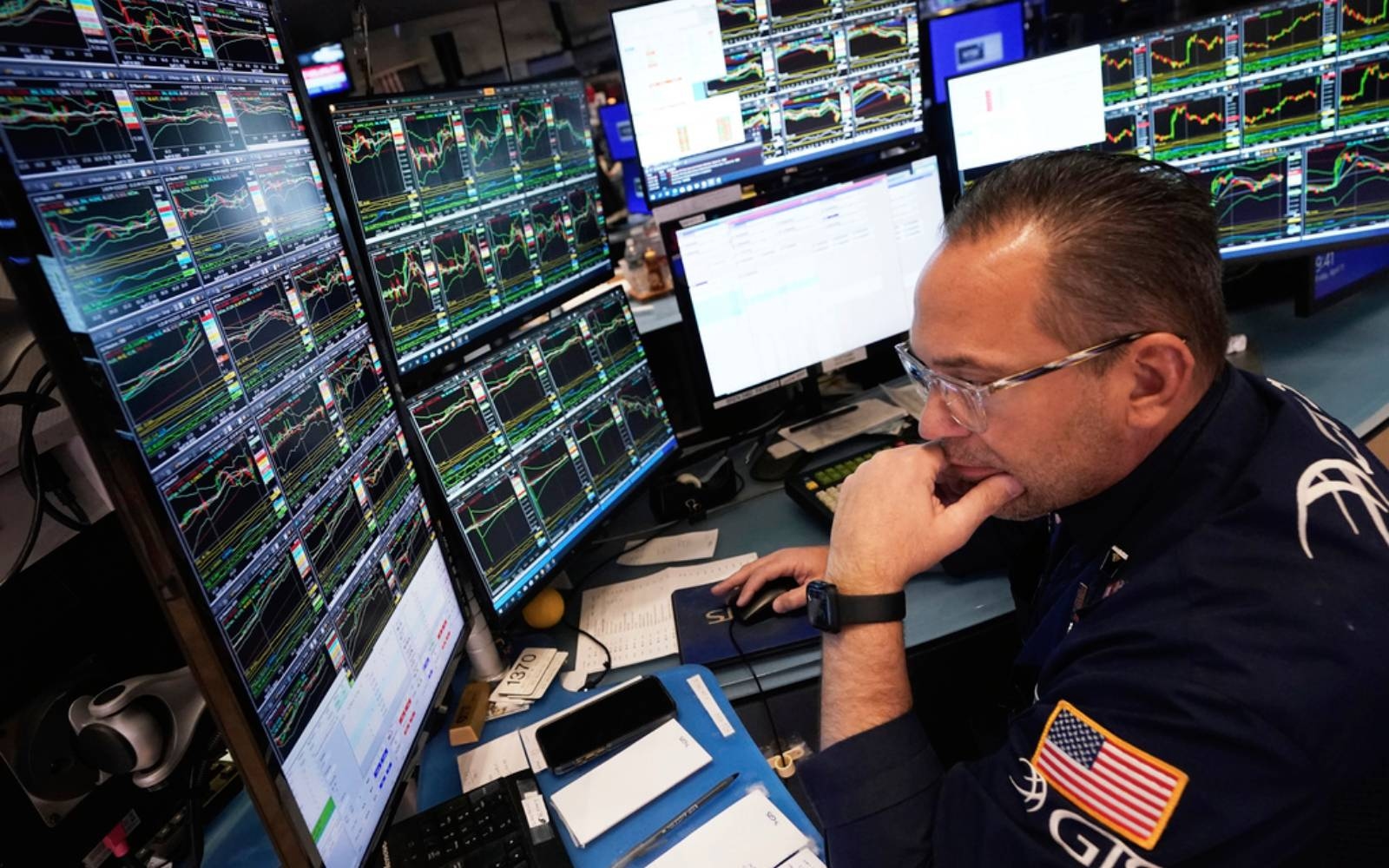 US stocks fall from records as tariff uncertainty returns