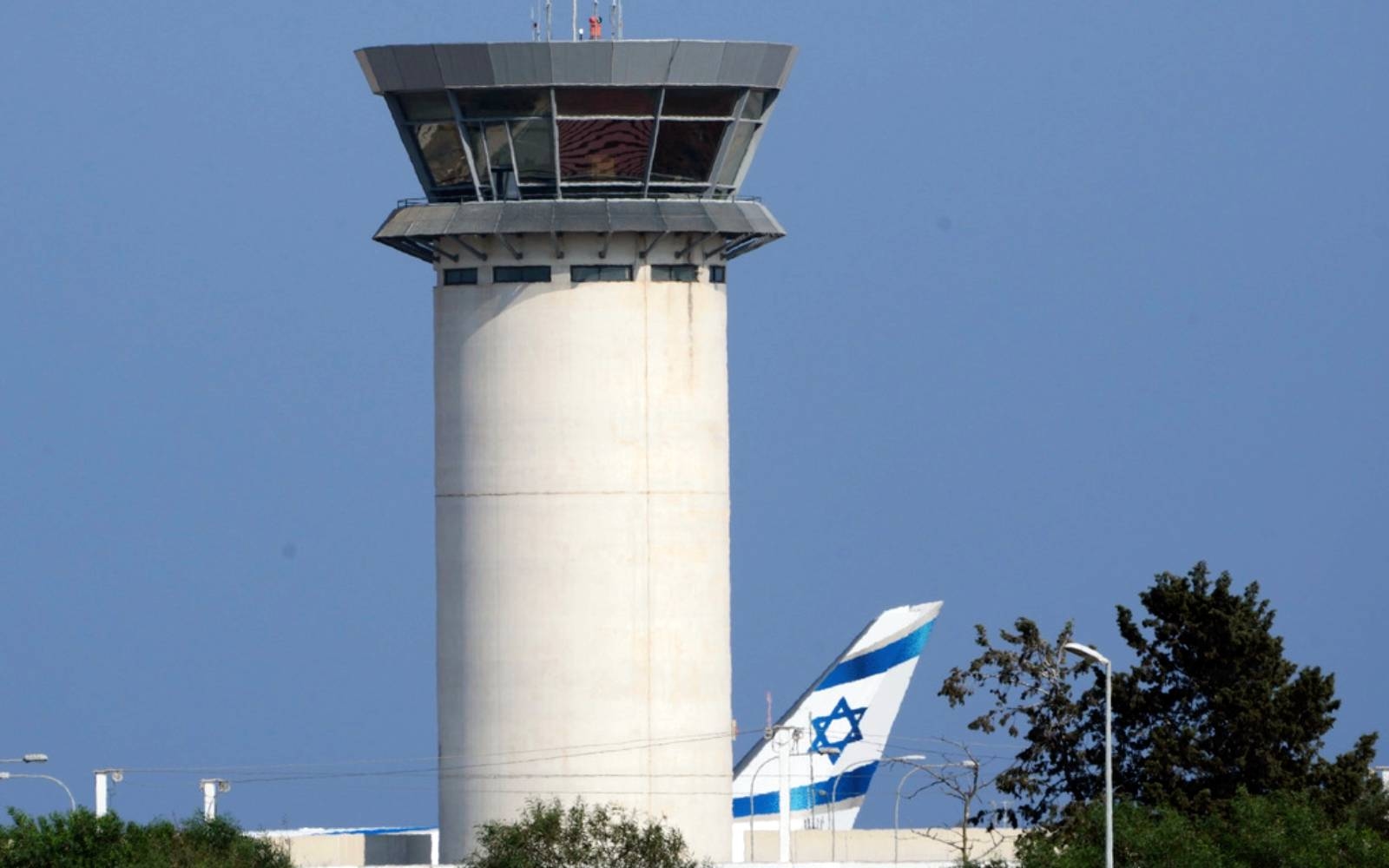 US begins evacuation flights from Israel