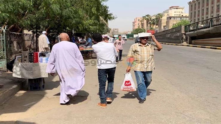 الرطوبة تتخطى 85%.. تفاصيل موجة شديدة الحرارة تضرب البلاد