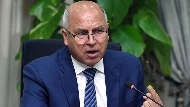 حافز شهري يصل لـ3000 جنيه لعاملين بالسكة الحديد