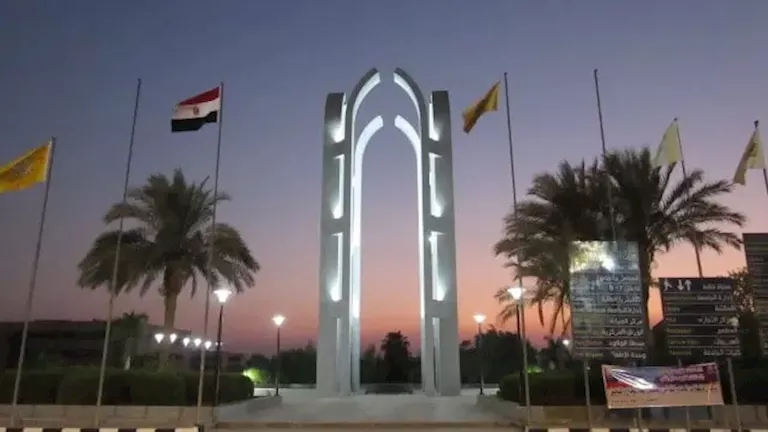 لطلاب الثانوية 2025.. تعرف على برنامج التكنولوجيا الحيوية الجزيئية ومجالات توظيفه